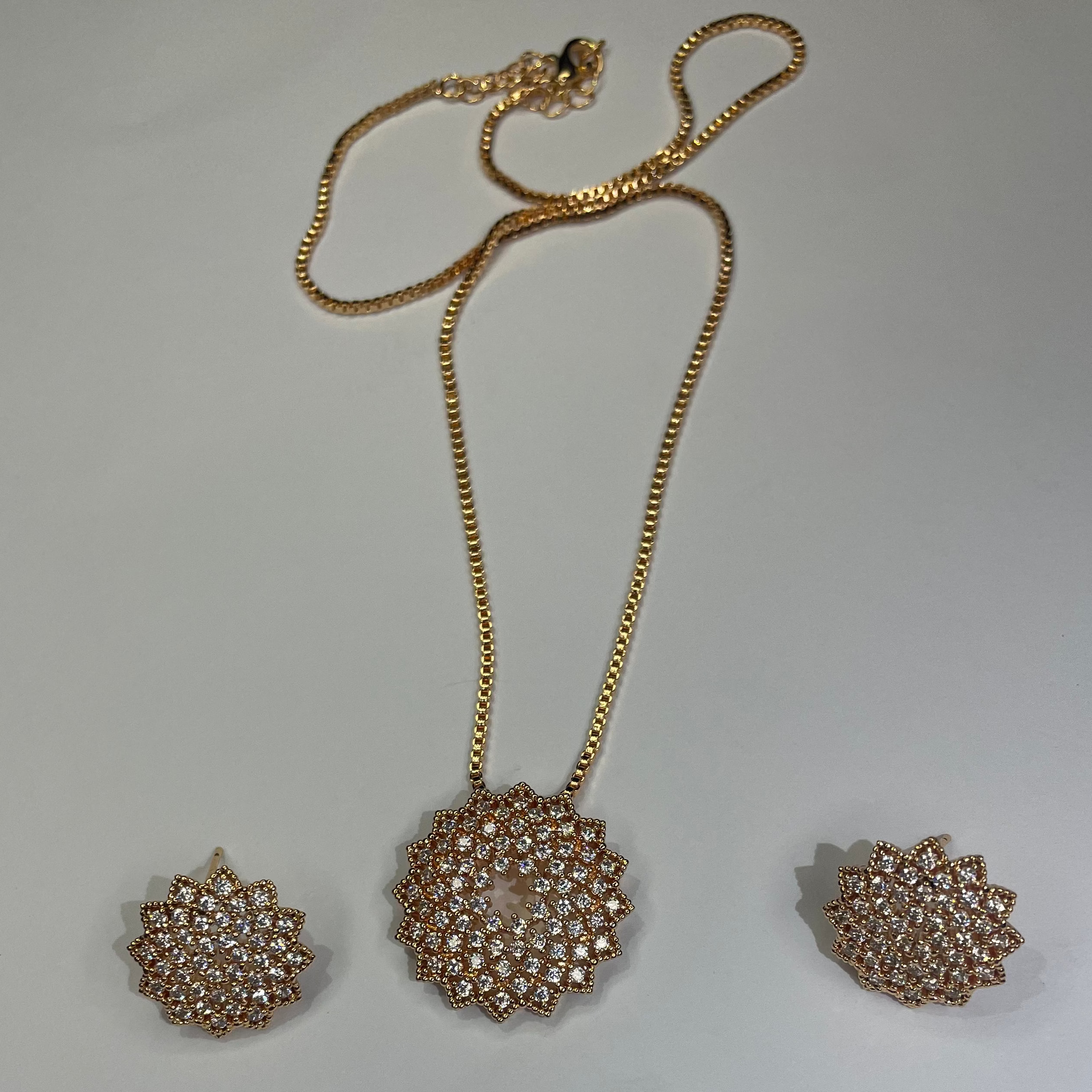 Luxury Crystal Sunflower Necklace Set