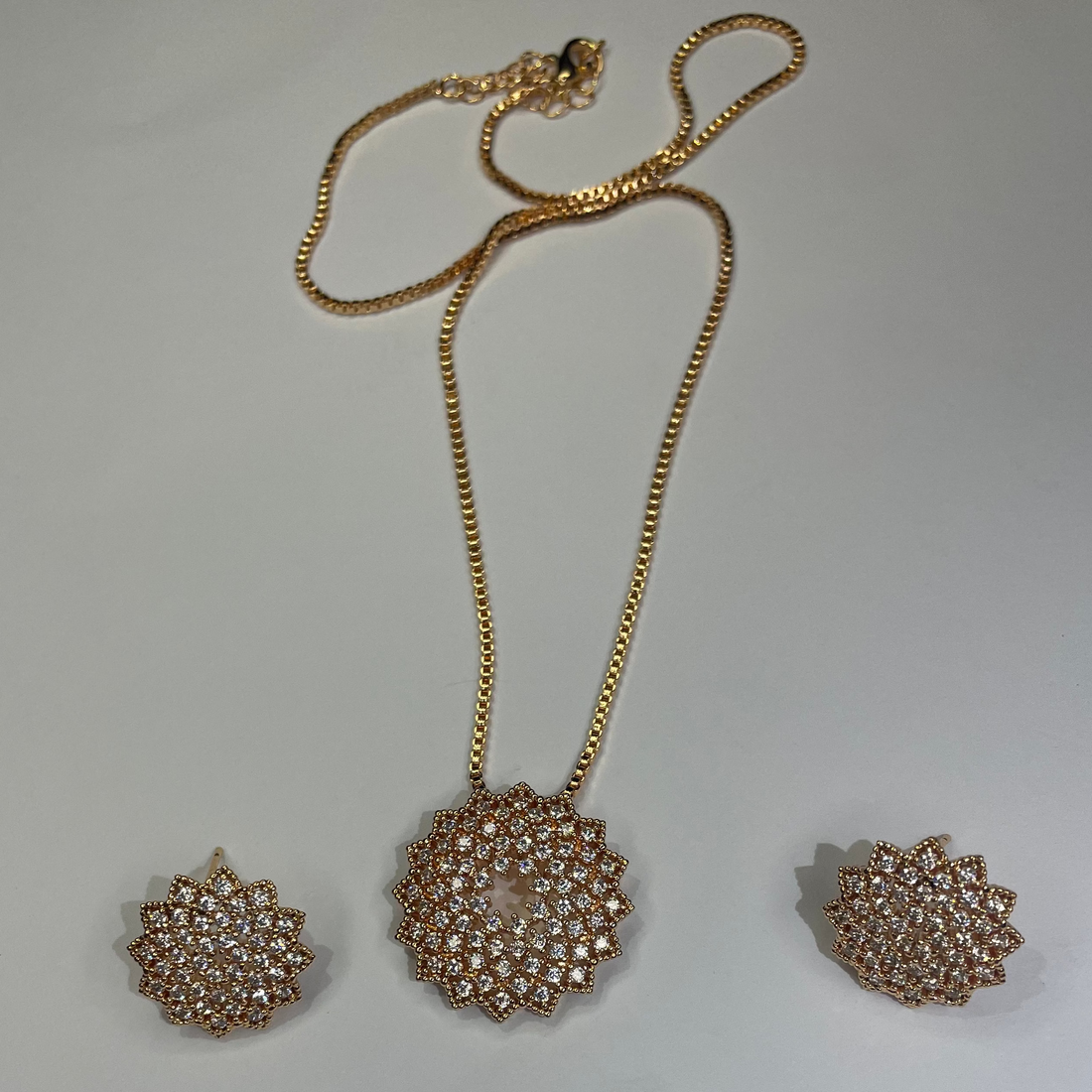 Luxury Crystal Sunflower Necklace Set