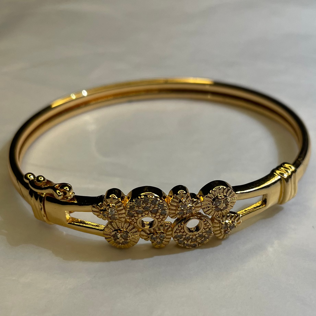 Luxury Crystal Floral Bracelet