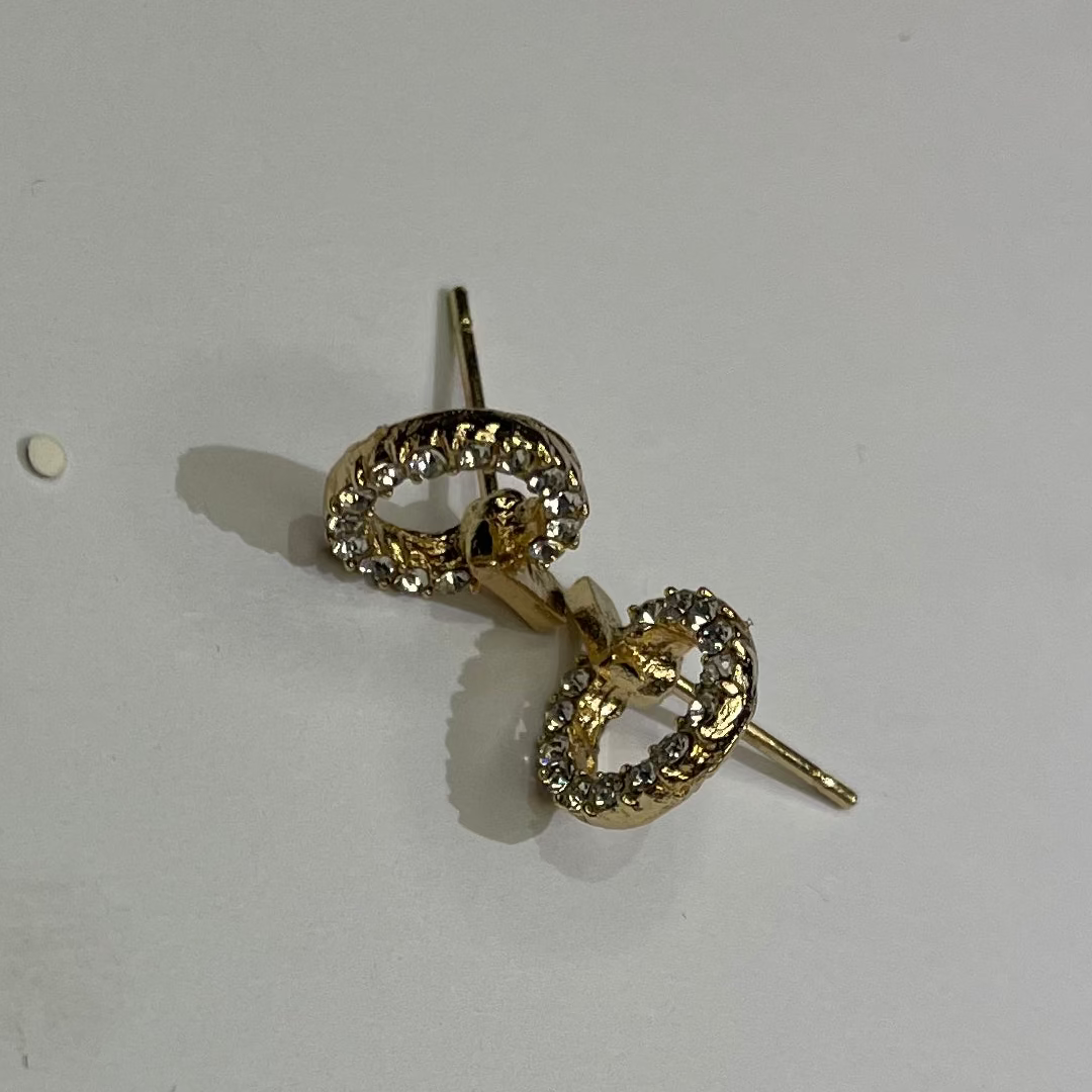 Luxury Crystal Circle Stud Earrings
