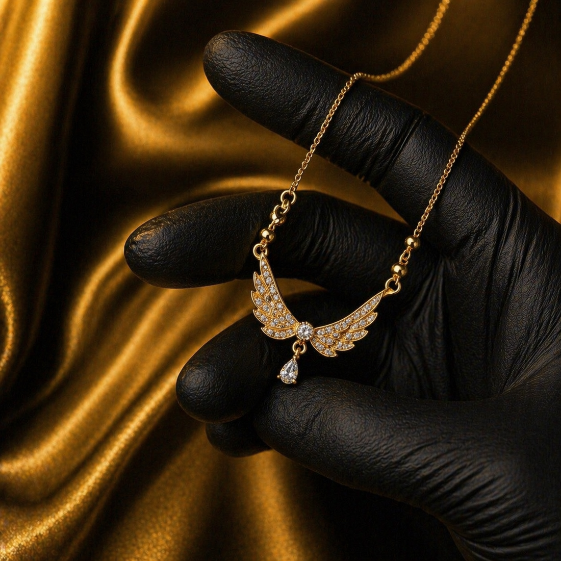 Luxury Angel Wings Pendant Necklace