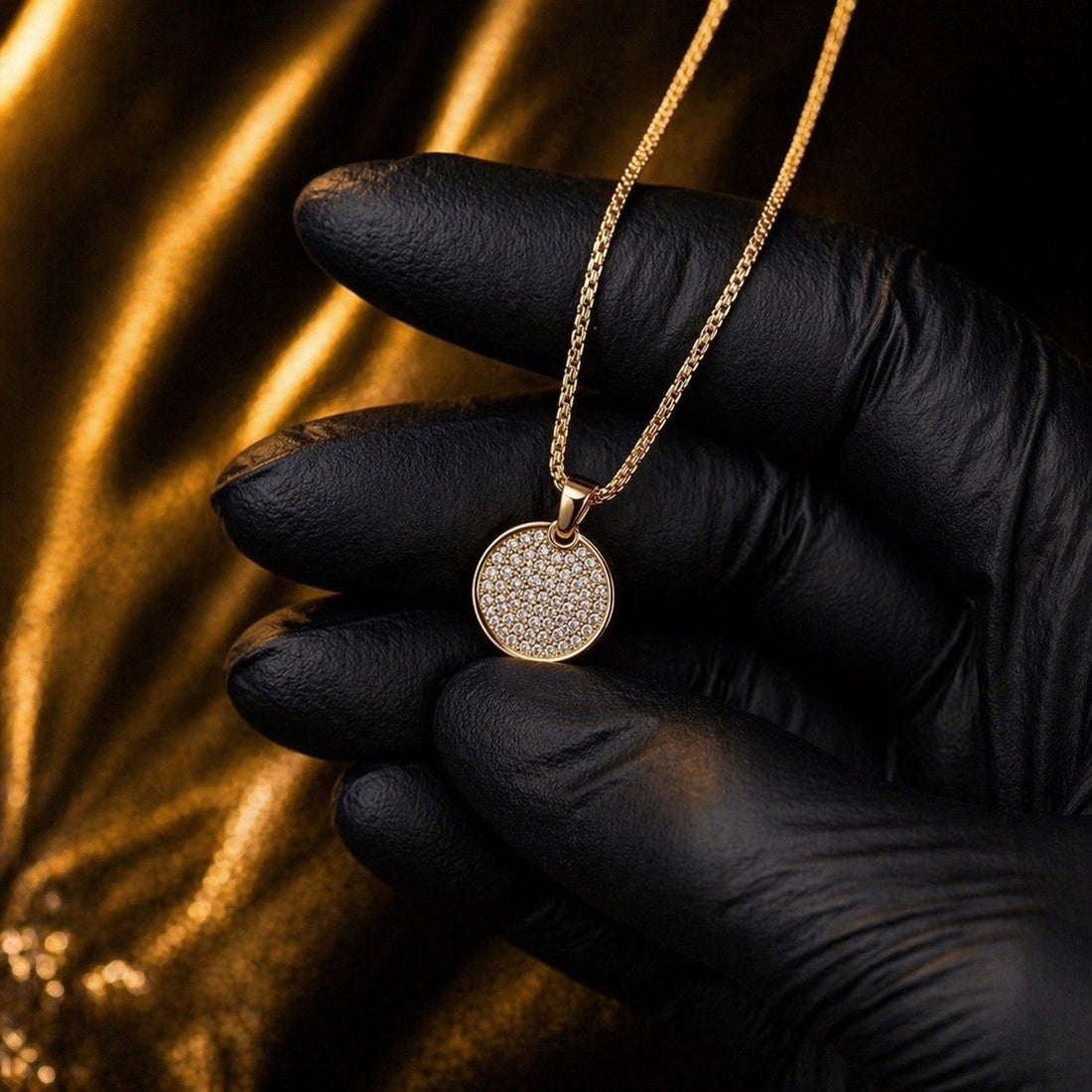 Luxury Round Crystal Pendant Necklace
